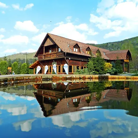 Zetavar And Bungalows Vendégház 3*